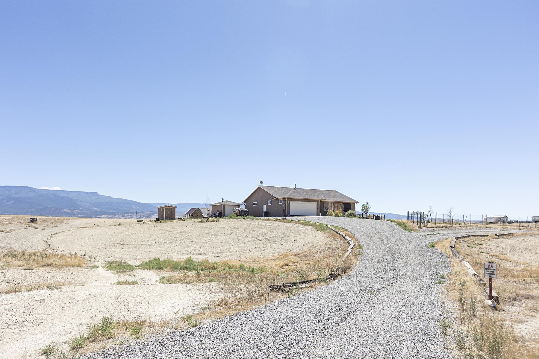 368 Los Broncos Road Whitewater, CO 81527 - Photo 3 of 25 Gallery Image 3