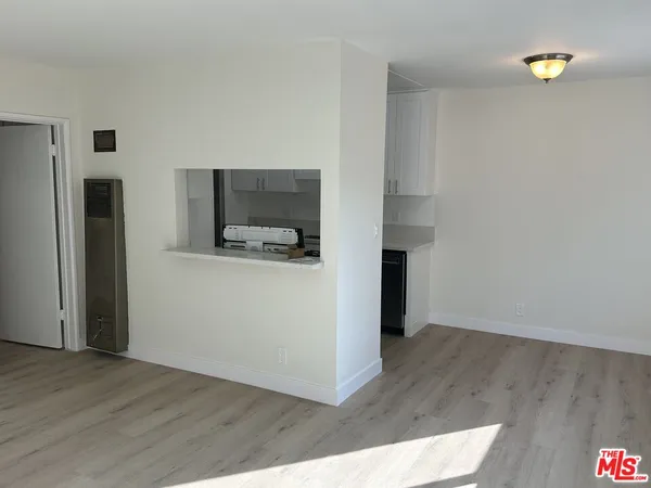 $2,399 | 624 Aerick Street, Unit 3, Inglewood, CA 90301
