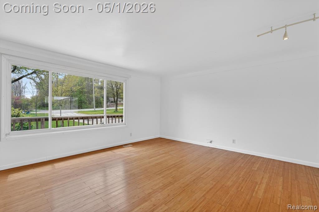 5457 East Frances Road Mount Morris, MI 48458 - Photo 11 of 42