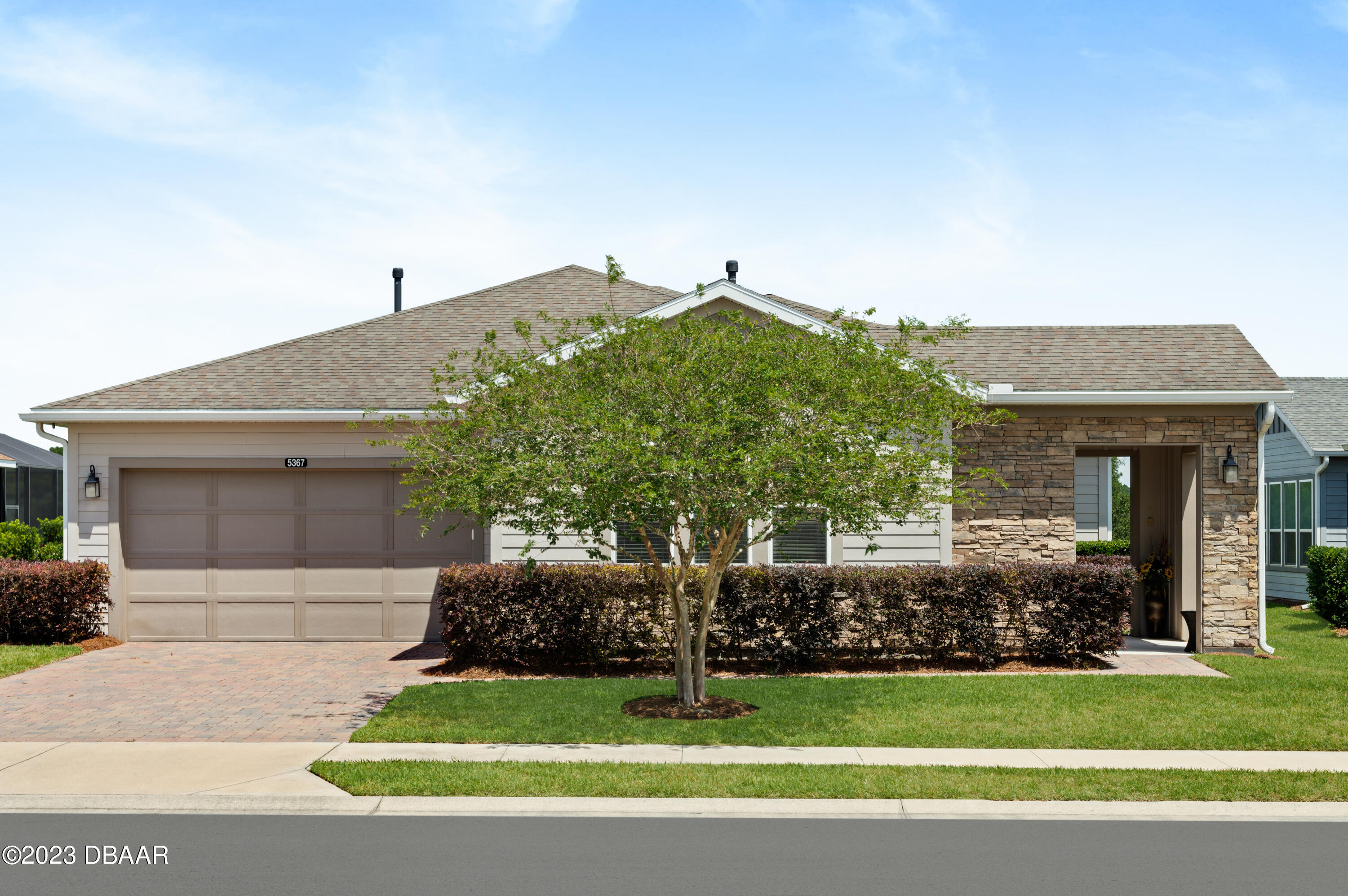 5367 Northwest 35th Ln Road Ocala, FL 34482 - Photo 3 of 46 1.0