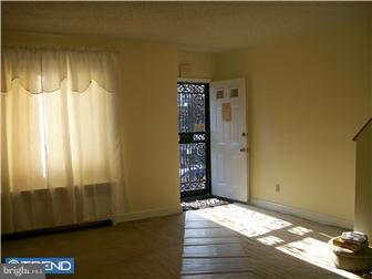 7425 Rugby Street Philadelphia, PA 19138 - Photo 4 of 9 Gallery Image 4