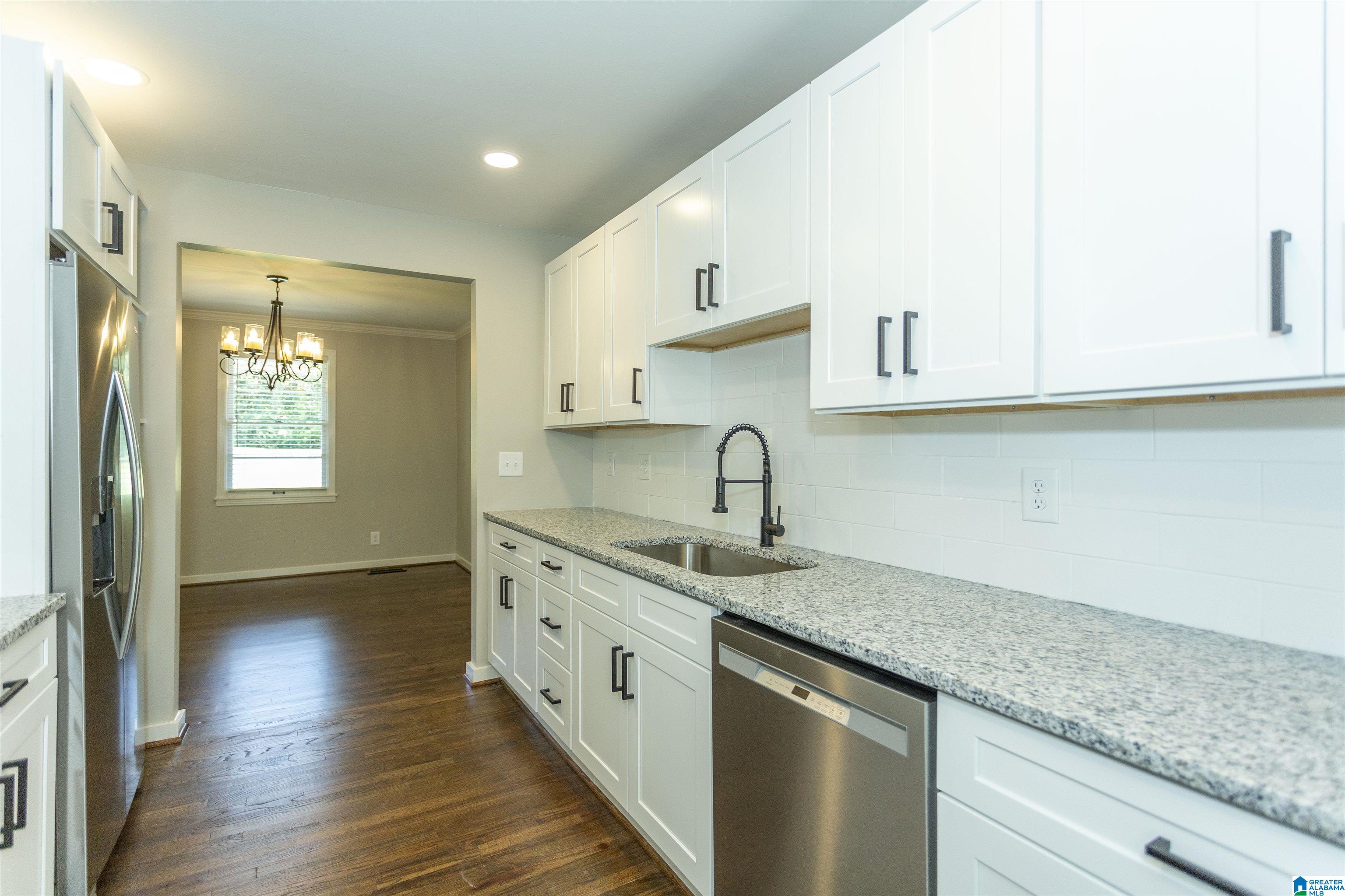 101 5th Place Pleasant Grove, AL 35127 - Photo 12 of 33