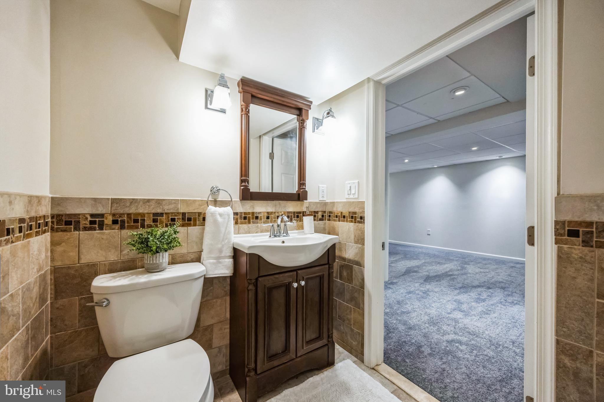 731 Braxton Road Ridley Park, PA 19078 - Photo 26 of 38 Full bath