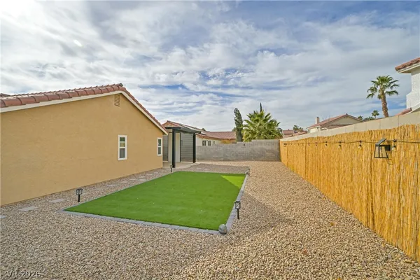 $2,150 | 592 Macbrey Drive, Las Vegas, NV 89123
