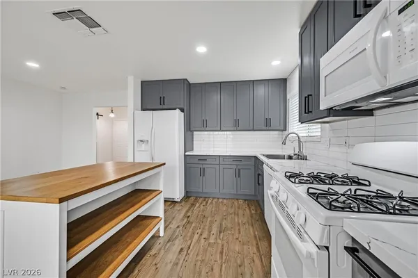 $2,150 | 592 Macbrey Drive, Las Vegas, NV 89123