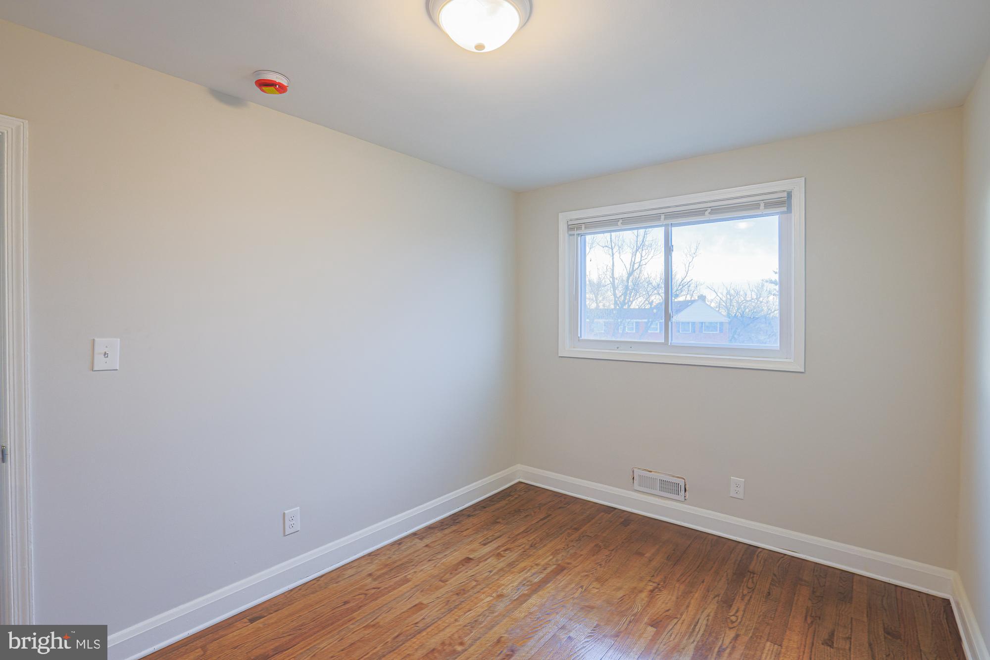1302 Kenton Road Baltimore, MD 21234 - Photo 20 of 34