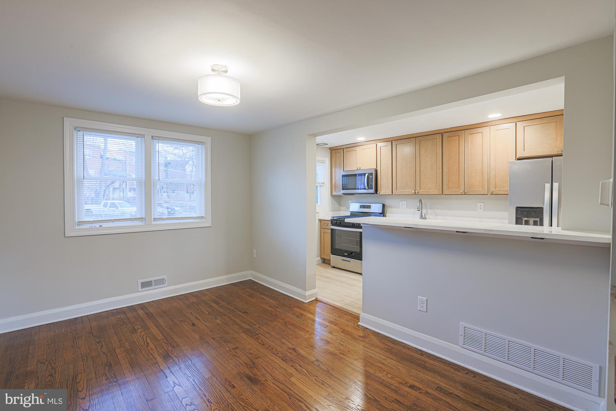 1302 Kenton Road Baltimore, MD 21234 - Photo 7 of 34