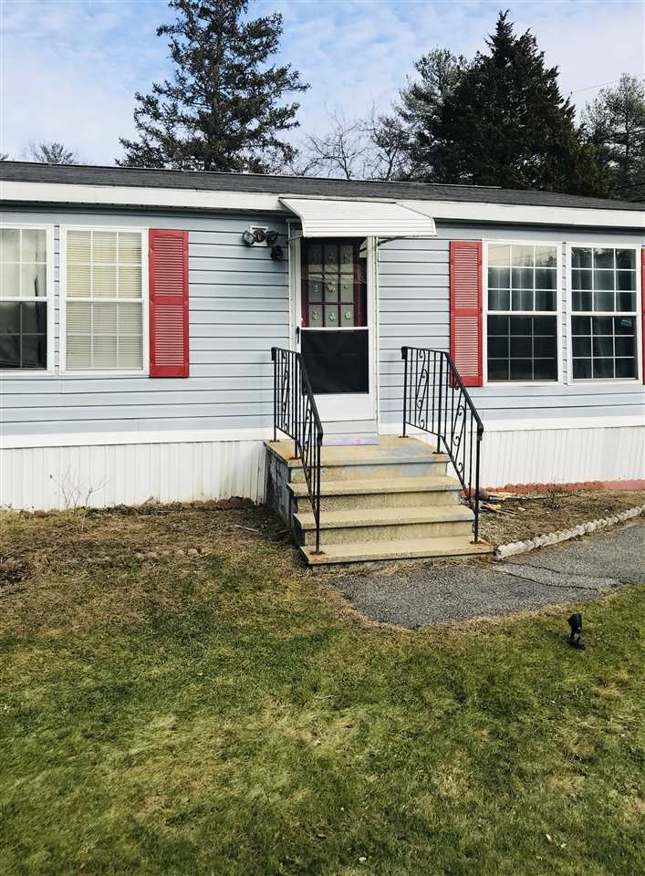 38 Alder Street Exeter, NH 03833 - Photo 1 of 19 Gallery Image 1