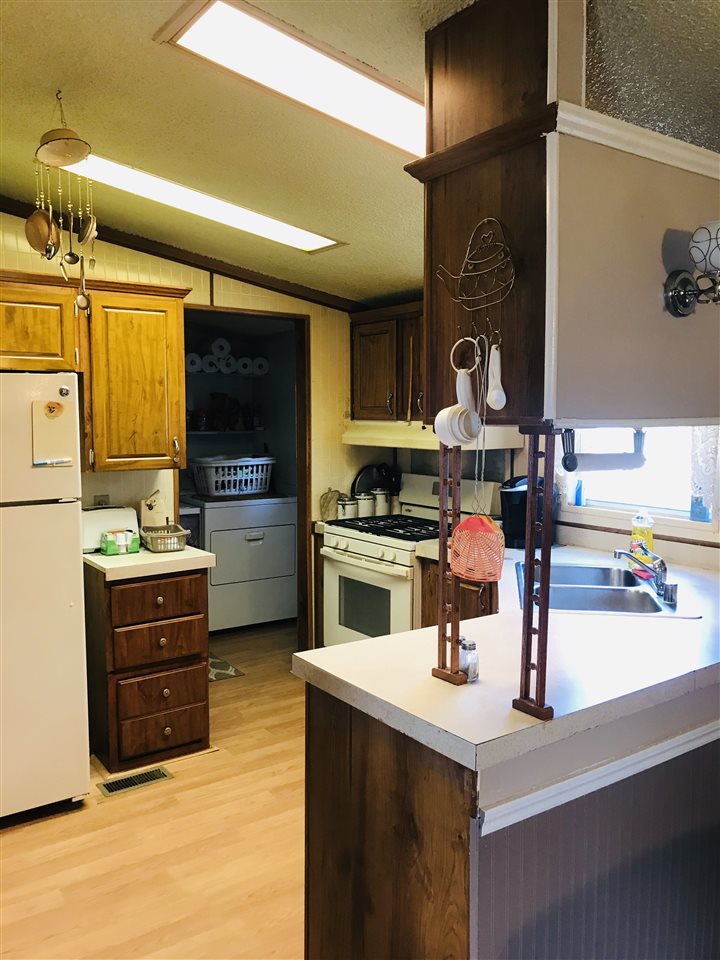38 Alder Street Exeter, NH 03833 - Photo 5 of 19 Gallery Image 5