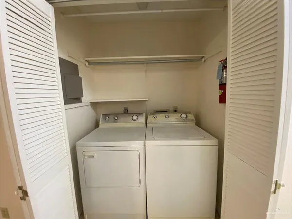 $1,100 | 2132 West Iris Avenue, Unit 3, McAllen, TX 78501