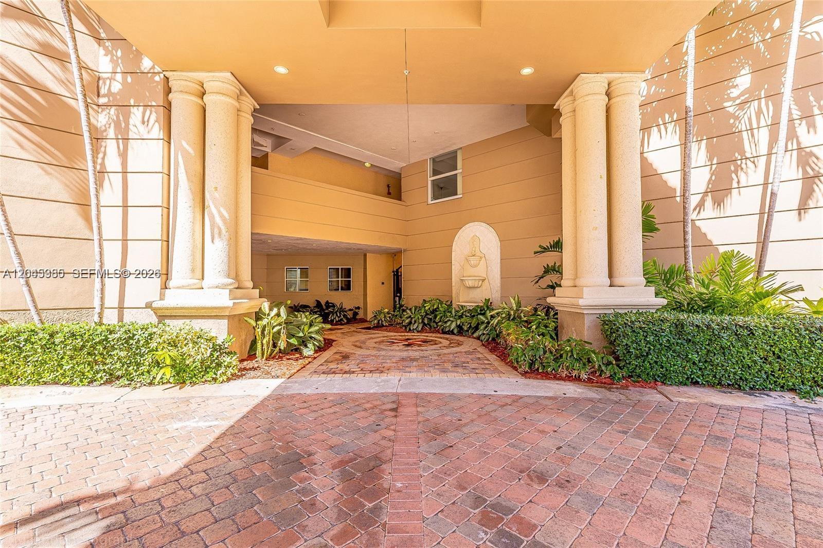 17150 North Bay Road, Unit 2222 Sunny Isles Beach, FL 33160 - Photo 5 of 15