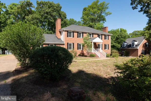$574,900 | 13100 Rockridge Road, Chester, VA 23831