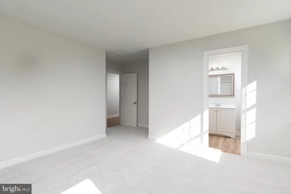 $574,900 | 13100 Rockridge Road, Chester, VA 23831