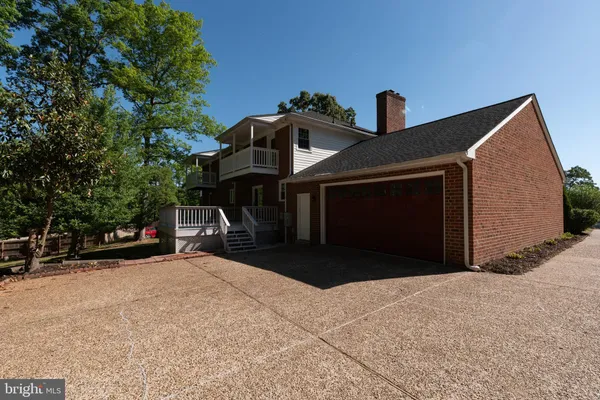 $574,900 | 13100 Rockridge Road, Chester, VA 23831