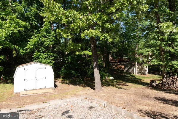 $574,900 | 13100 Rockridge Road, Chester, VA 23831