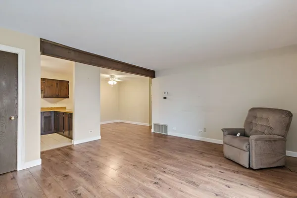 $200,000 | 979 Golf Course Road, Unit 2, Crystal Lake, IL 60014