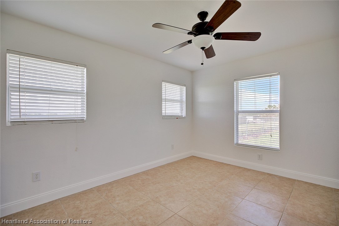 8011 Twitty Road Sebring, FL 33876 - Photo 13 of 40 Gallery Image 13