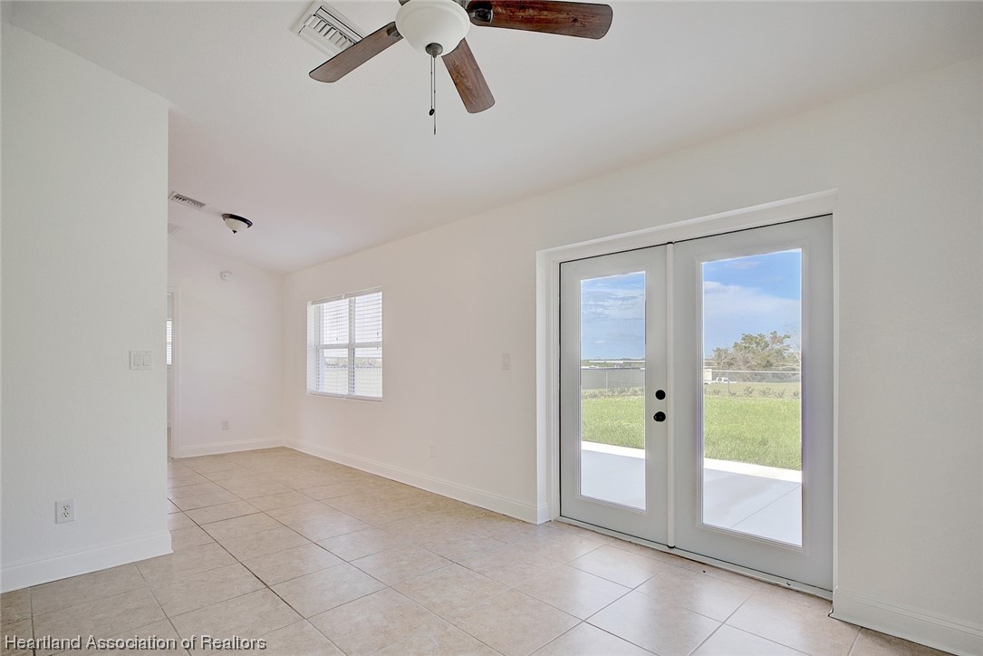 8011 Twitty Road Sebring, FL 33876 - Photo 6 of 40 Gallery Image 6