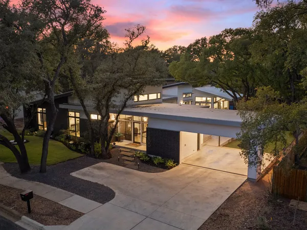 $2,699,997 | 1600 Barton Hills Drive, Austin, TX 78704