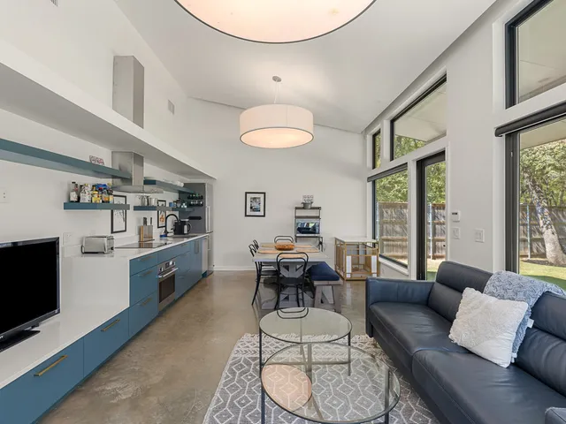 $2,775,000 | 1600 Barton Hills Drive, Austin, TX 78704