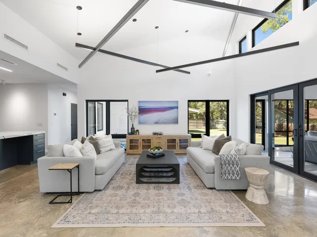 $2,775,000 | 1600 Barton Hills Drive, Austin, TX 78704