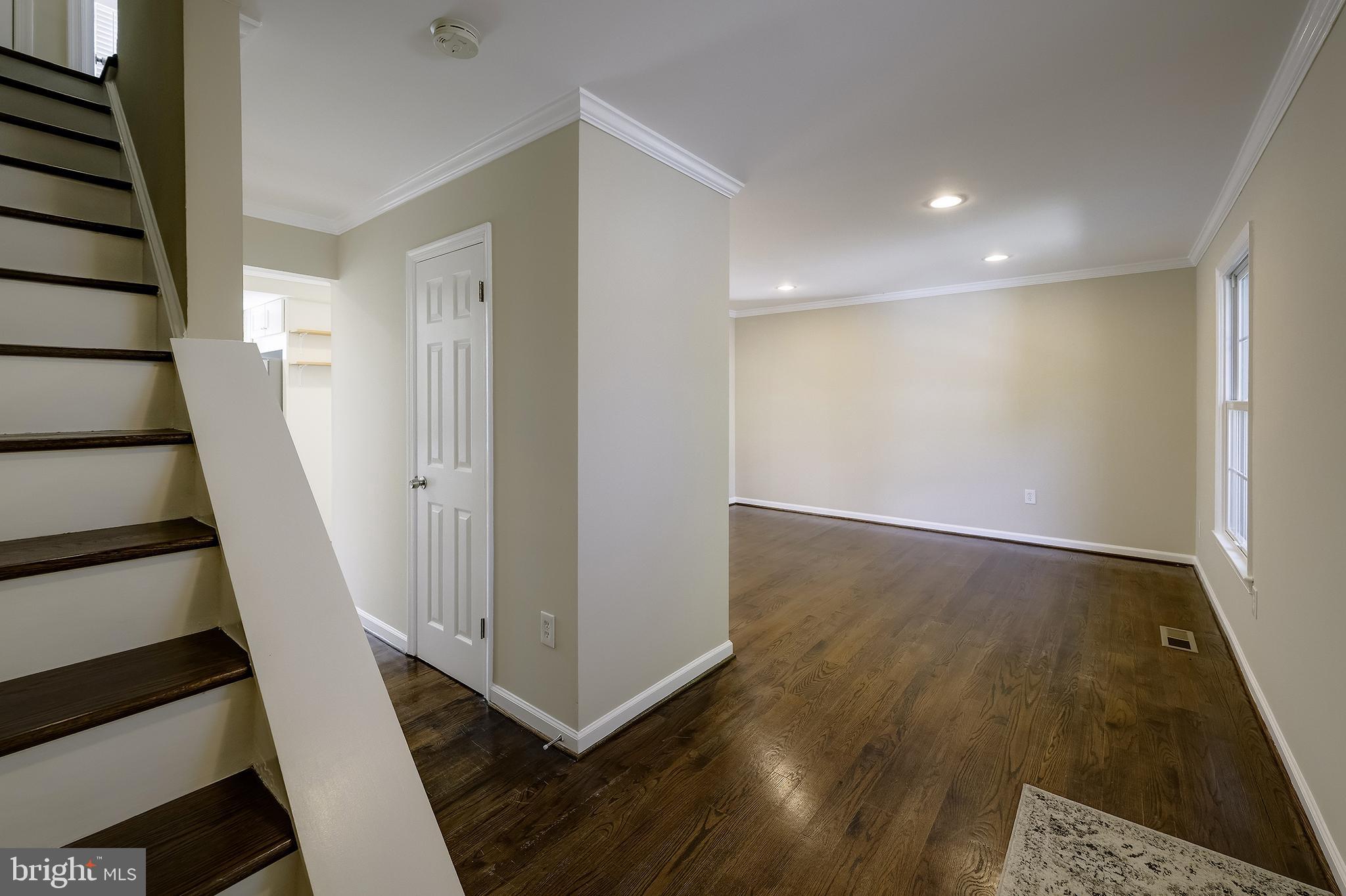 4 Ritchfield Court Rockville, MD 20850 - Photo 4 of 42