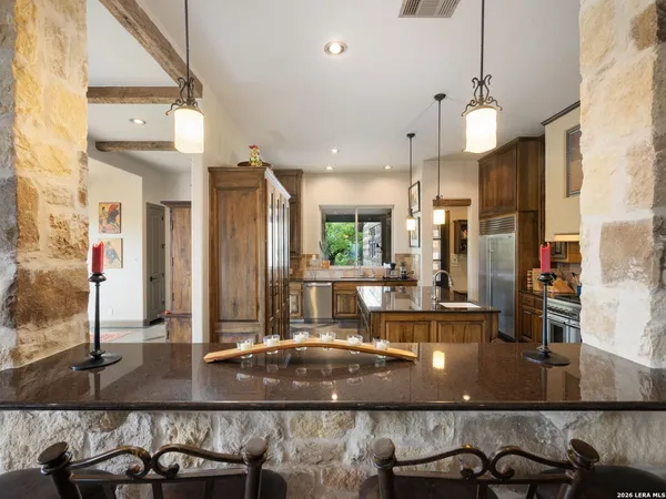 $1,525,000 | 2717 B & R, Utopia, TX 78884