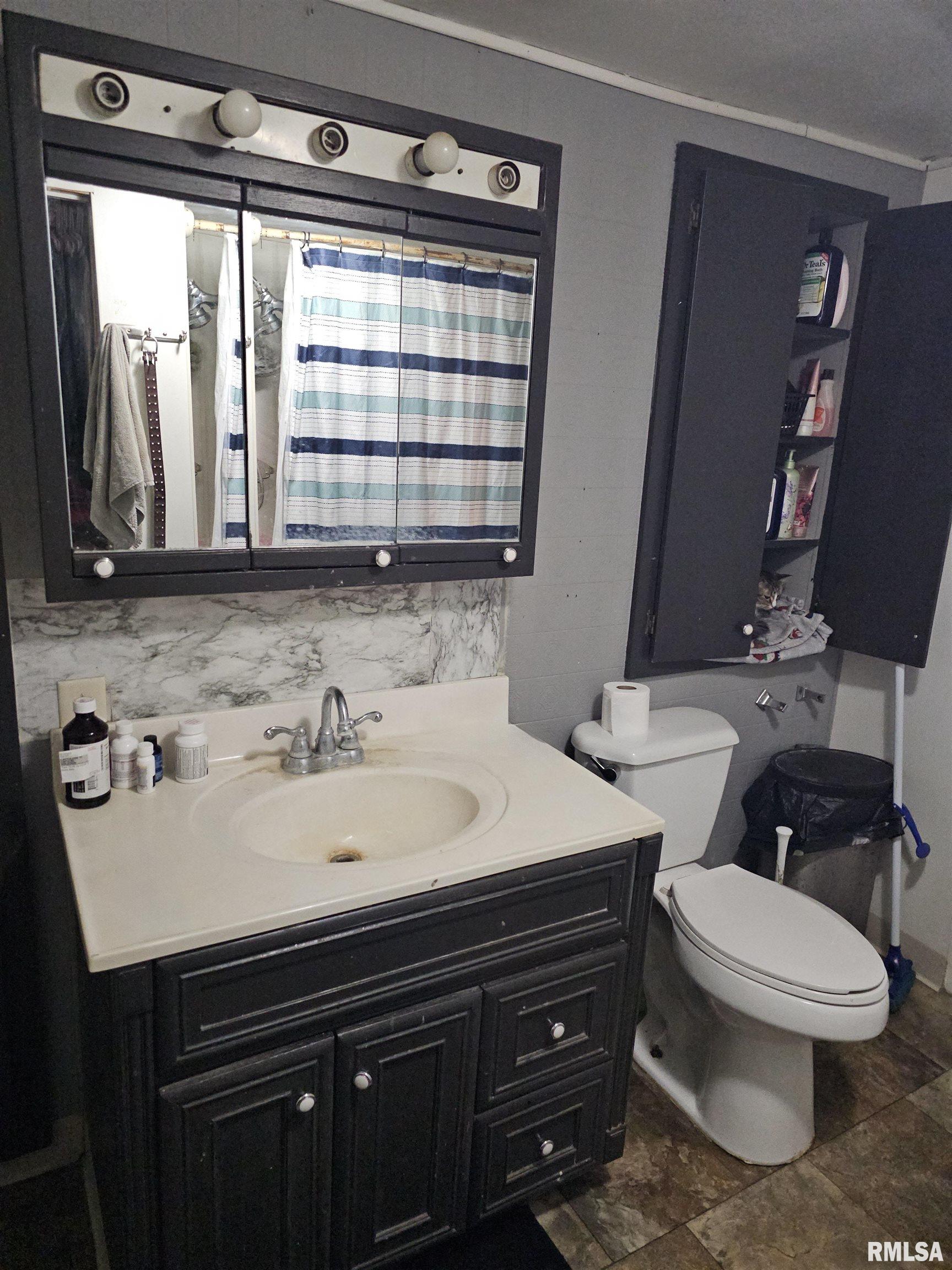 203 State Street Benson, IL 61516 - Photo 13 of 25