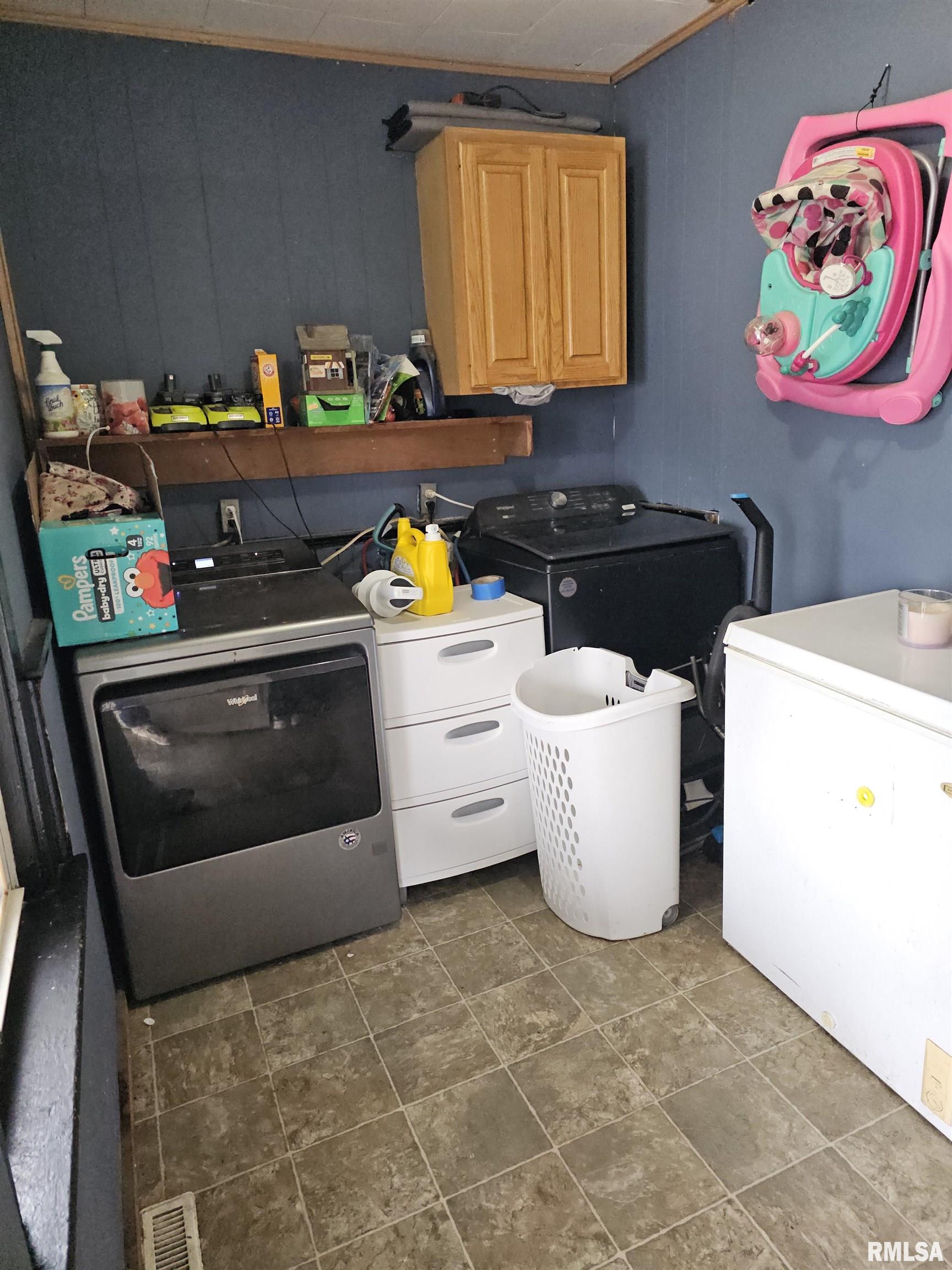 203 State Street Benson, IL 61516 - Photo 14 of 25