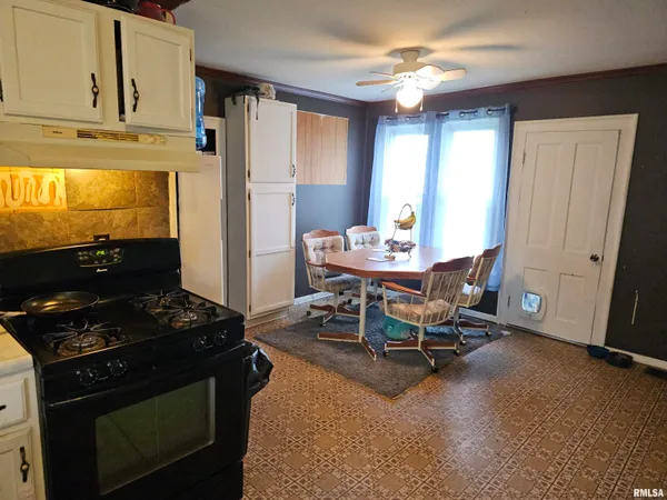 $64,900 | 203 State Street, Benson, IL 61516