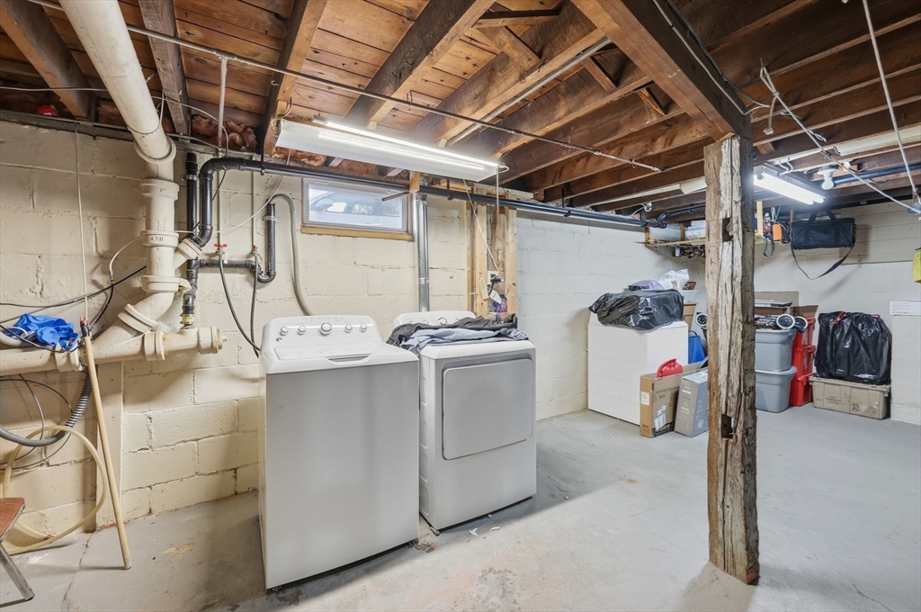 225 Osborne Terrace Springfield, MA 01104 - Photo 33 of 41