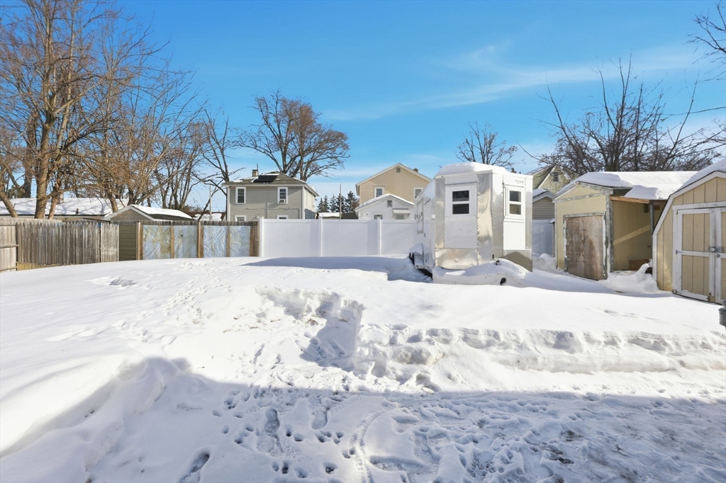 225 Osborne Terrace Springfield, MA 01104 - Photo 37 of 41
