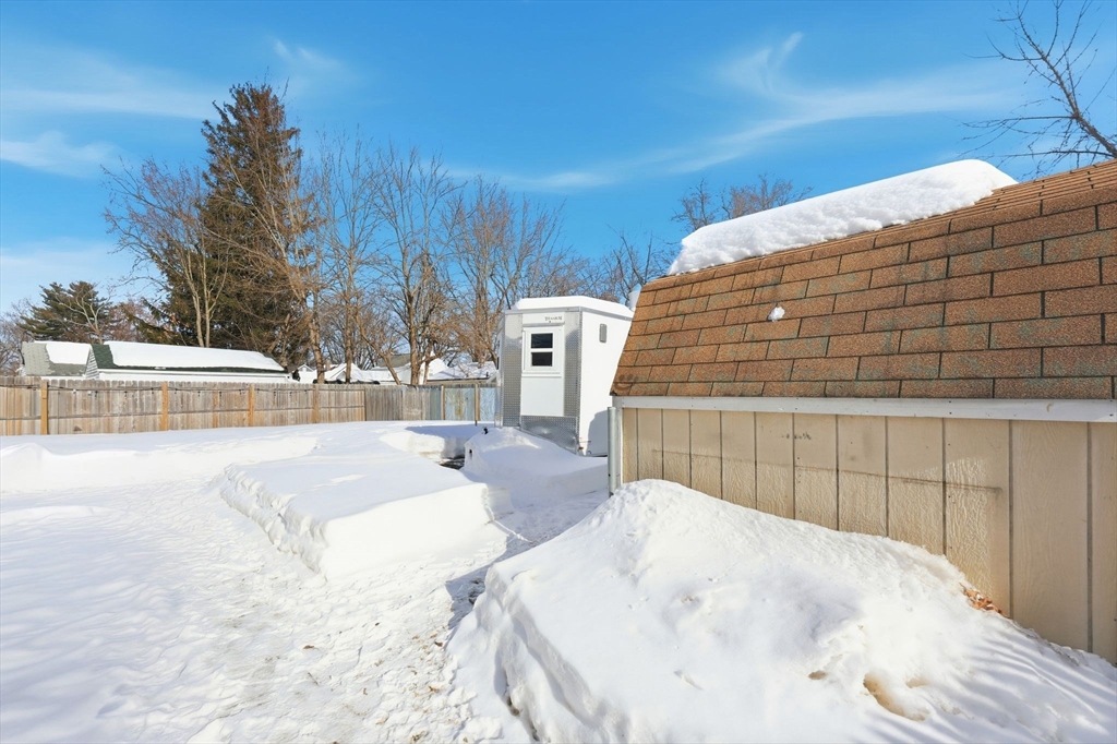 225 Osborne Terrace Springfield, MA 01104 - Photo 38 of 40