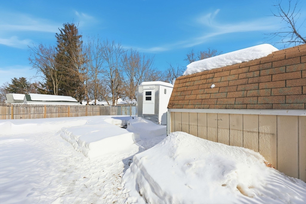 225 Osborne Terrace Springfield, MA 01104 - Photo 38 of 41