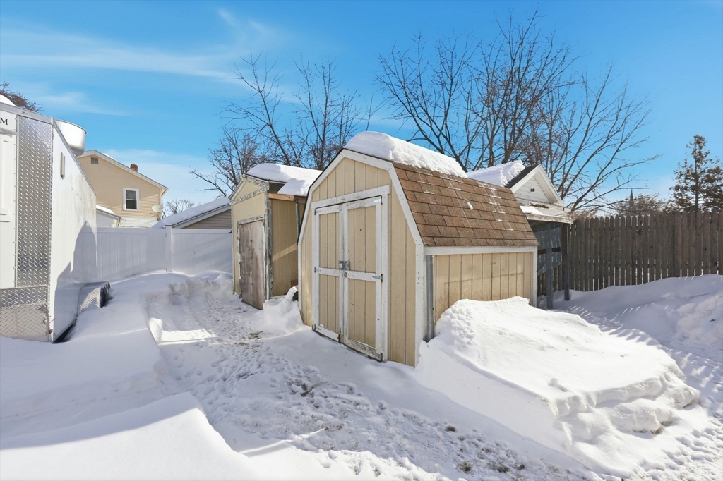 225 Osborne Terrace Springfield, MA 01104 - Photo 40 of 41
