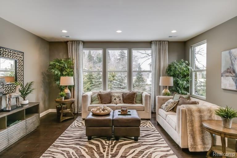 50100 Fowler Road Canton, MI 48188 - Photo 2 of 9 Bedrock8.jpg