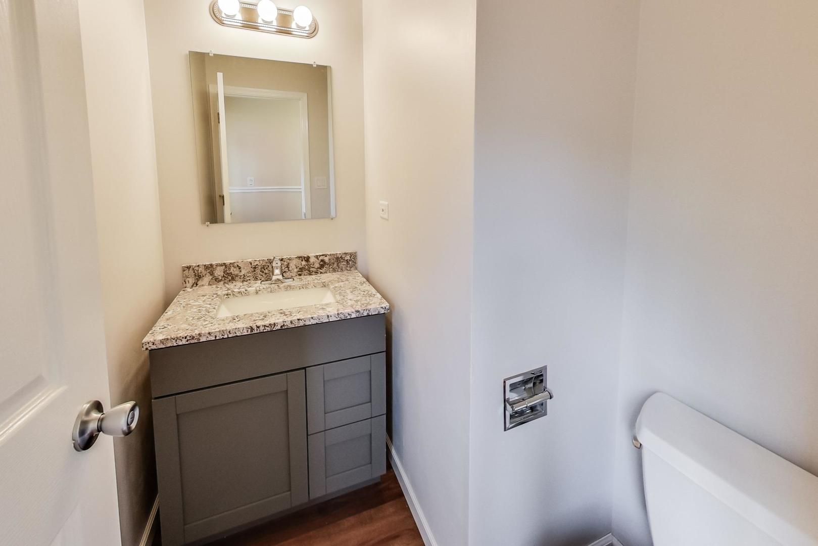 1547 North Dartmoor Avenue Palatine, IL 60067 - Photo 11 of 28