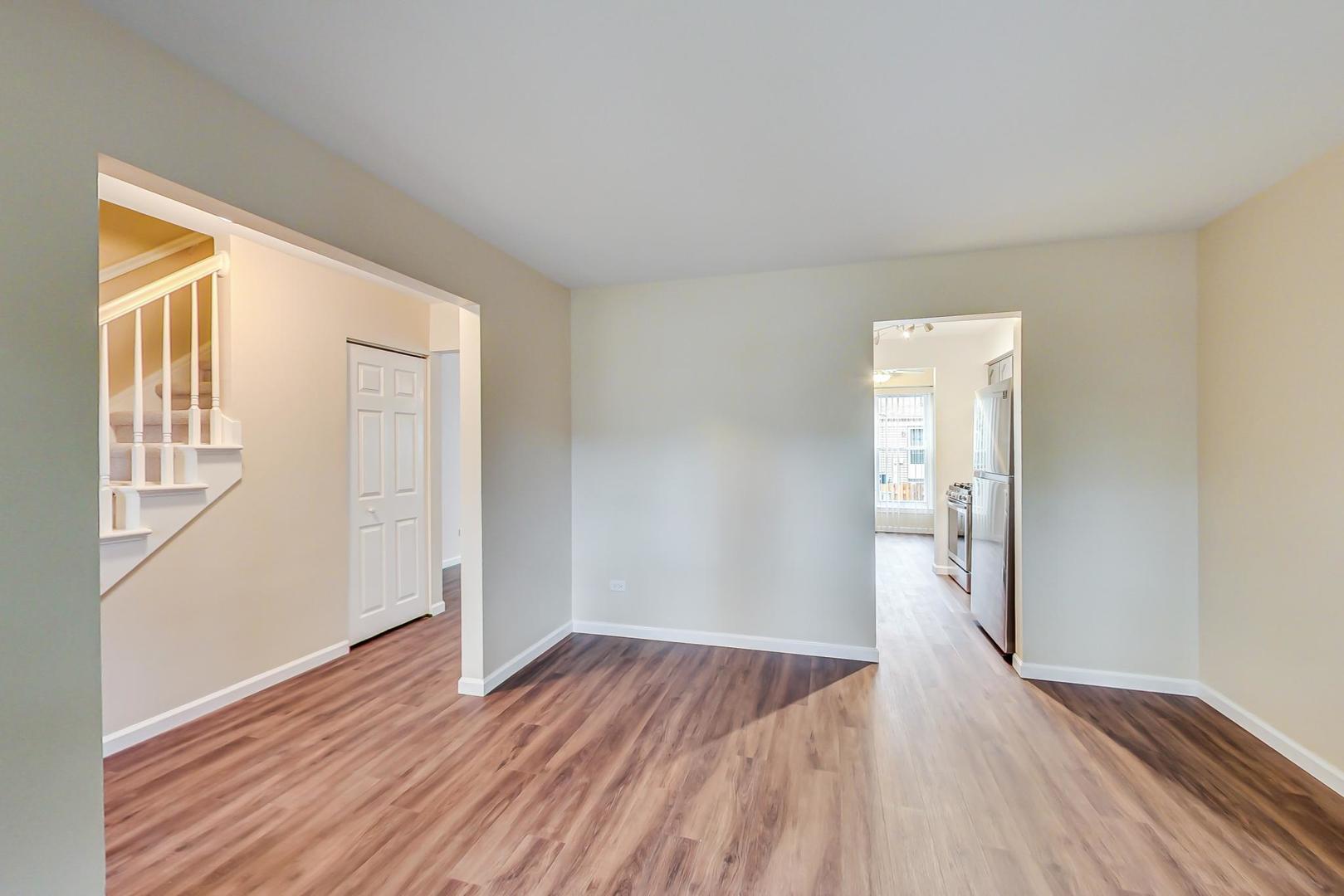 1547 North Dartmoor Avenue Palatine, IL 60067 - Photo 3 of 28
