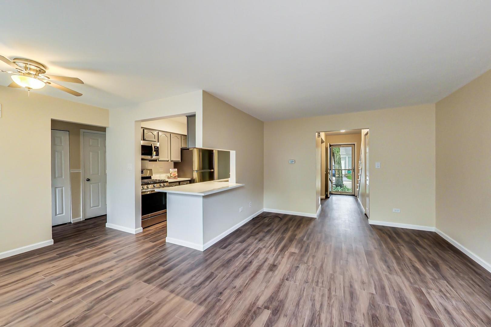 1547 North Dartmoor Avenue Palatine, IL 60067 - Photo 7 of 28