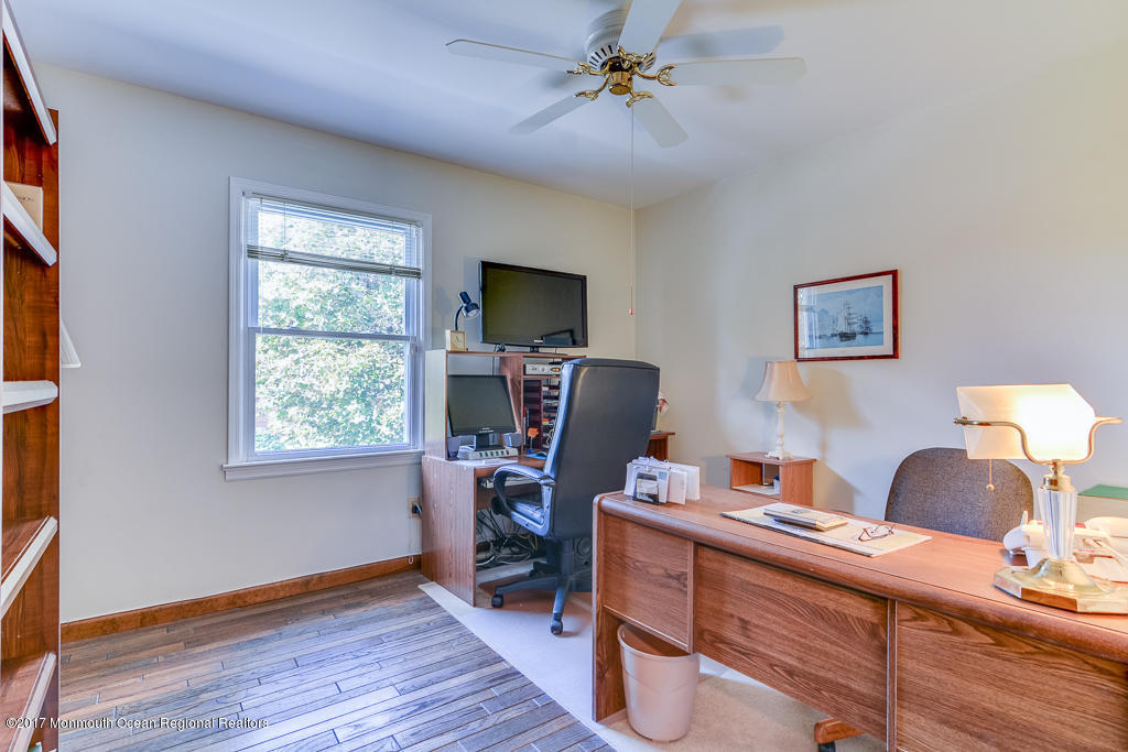 173 Club House Road Brick, NJ 08723 - Photo 28 of 30 a workspace with furniture and wooden floor