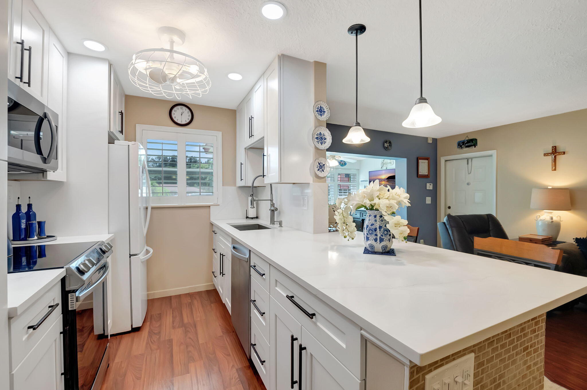 5145 Northwest 3rd Street, Unit B Delray Beach, FL 33445 - Photo 15 of 54 Newly remodeled open concept kitchen qua