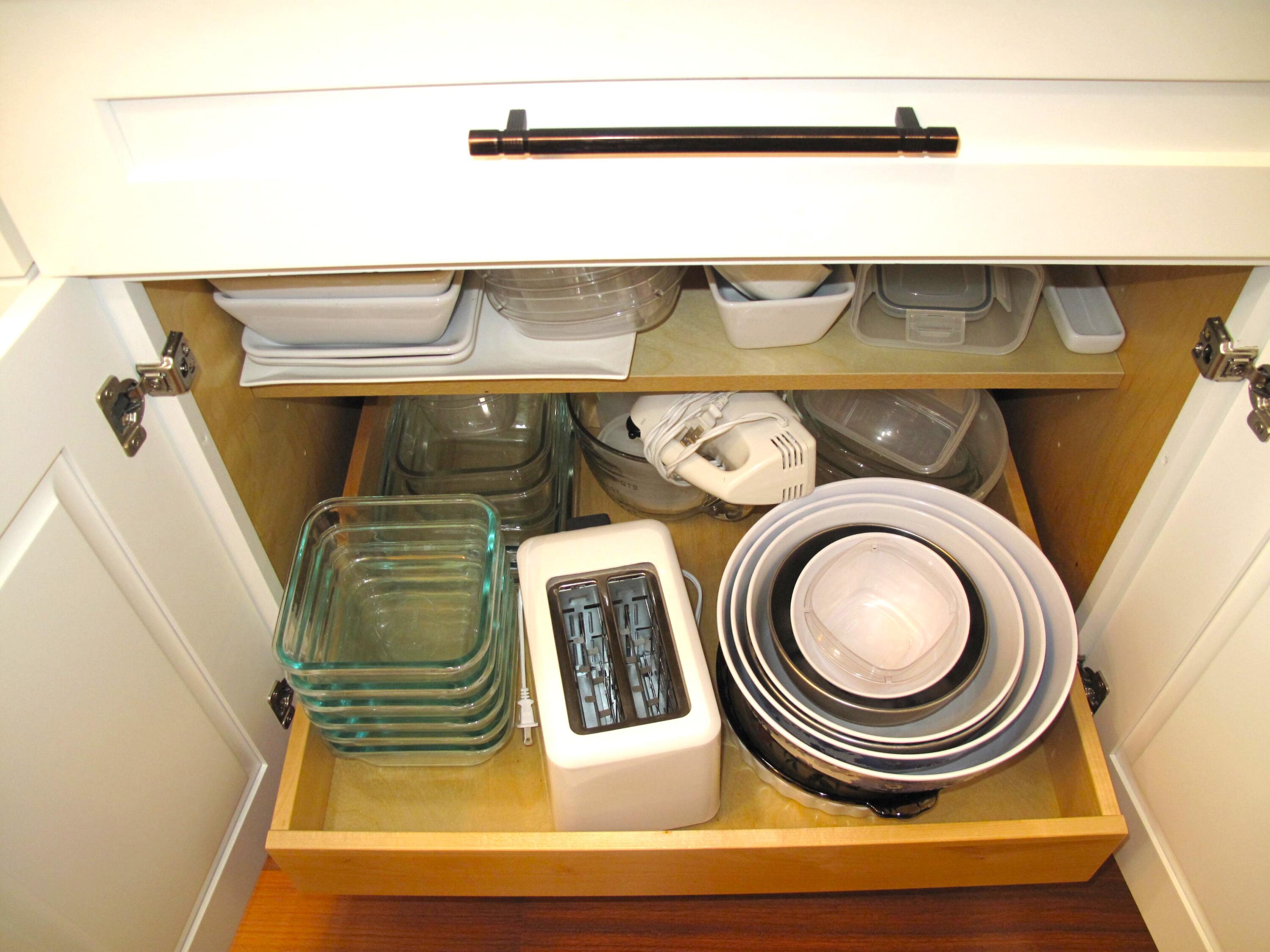 5145 Northwest 3rd Street, Unit B Delray Beach, FL 33445 - Photo 17 of 54 Pull out drawers in kitchen