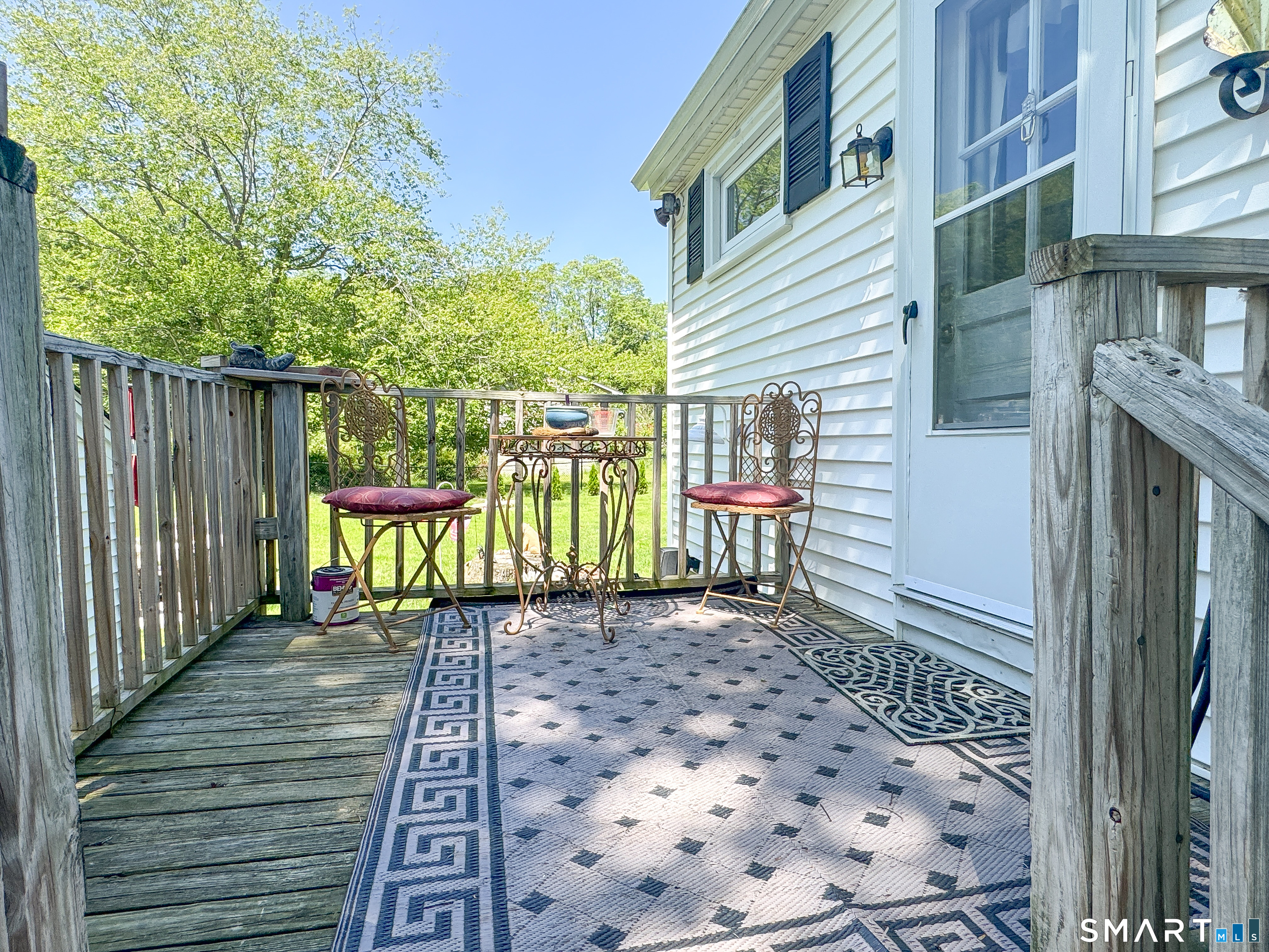 36 Jennings Street Norwich, CT 06360 - Photo 7 of 33 a view of a pathway with a wooden fence