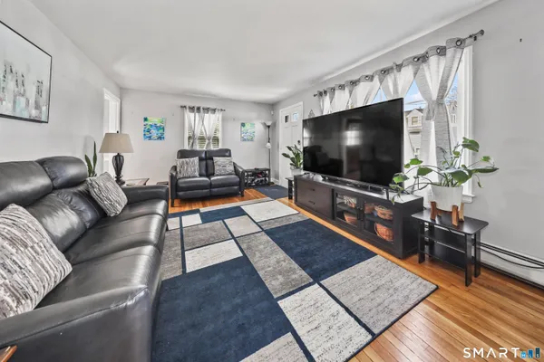 $317,500 | 50 Ferndale Avenue, Waterbury, CT 06708