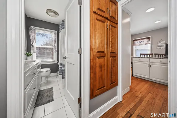 $317,500 | 50 Ferndale Avenue, Waterbury, CT 06708