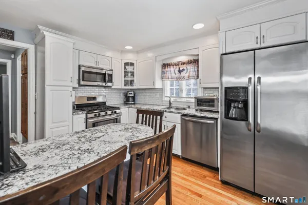$317,500 | 50 Ferndale Avenue, Waterbury, CT 06708