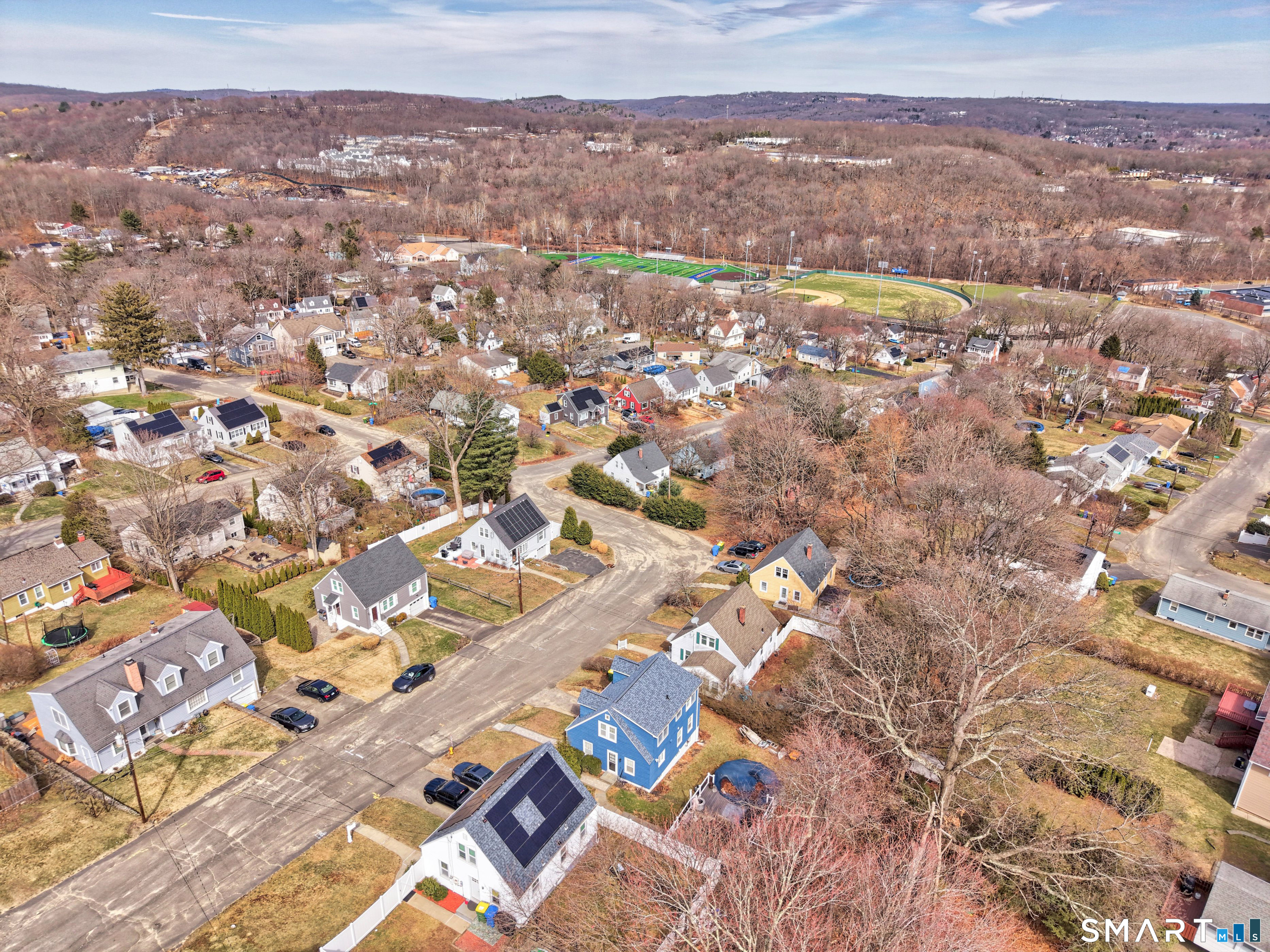 50 Ferndale Avenue Waterbury, CT 06708 - Photo 5 of 41