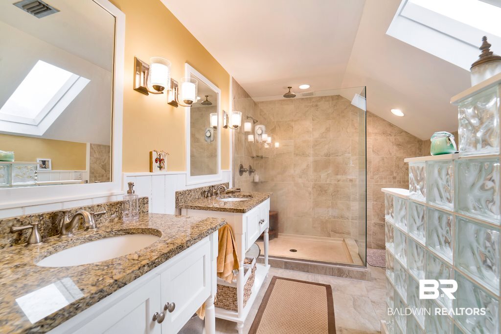 23749 Main Street Fairhope, AL 36532 - Photo 19 of 50 Master Bath