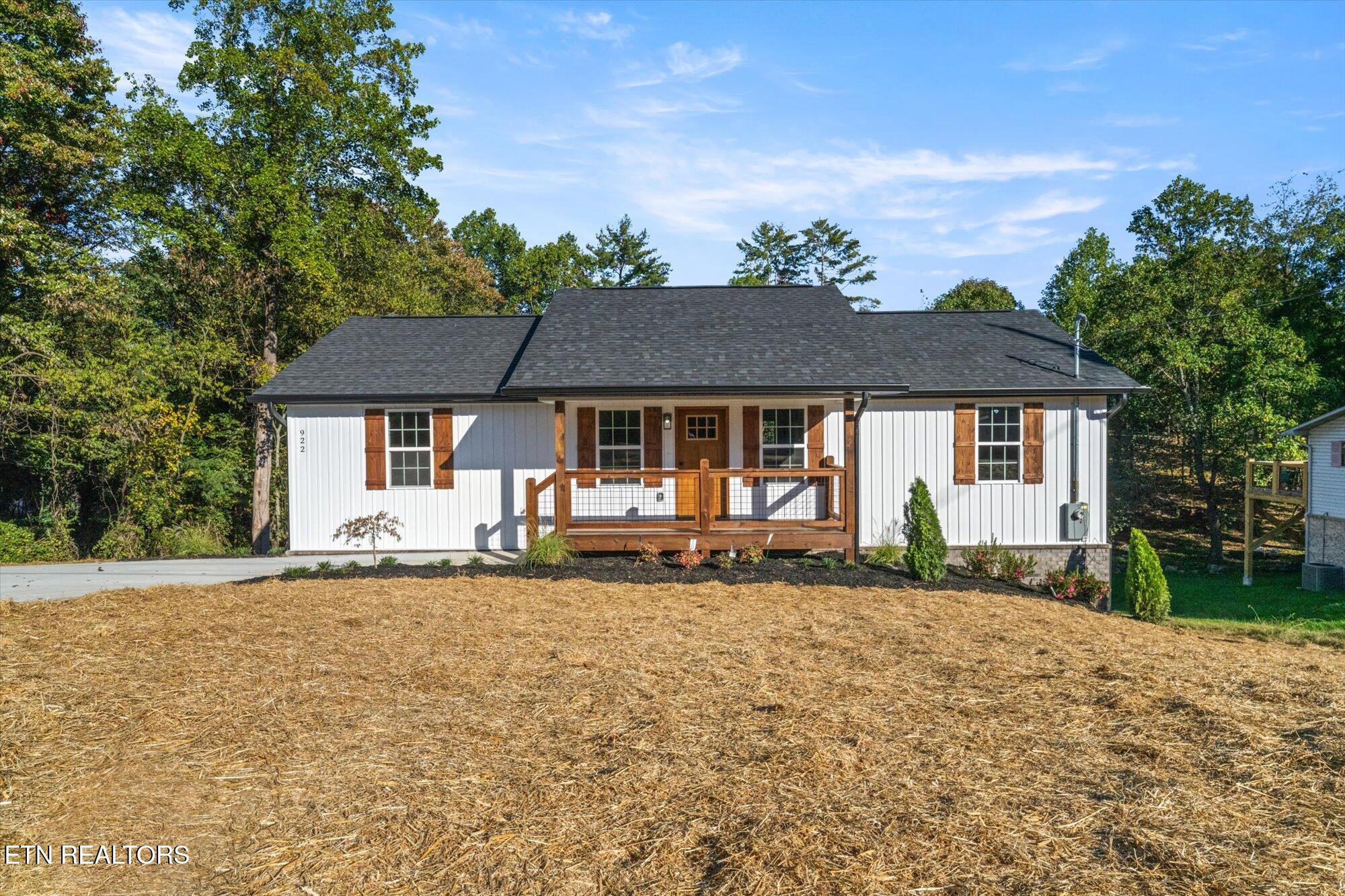922 Beech Road Sevierville, TN 37862 - Photo 2 of 30 02-922-Beech-Rd-Sevierville-TN-2