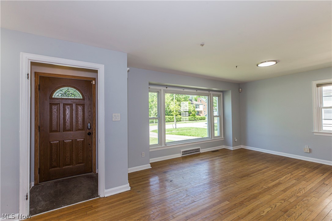 4326 Silsby Road University Heights, OH 44118 - Photo 2 of 50